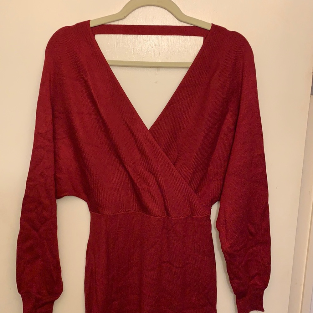 V-Neck (front&back low cut).